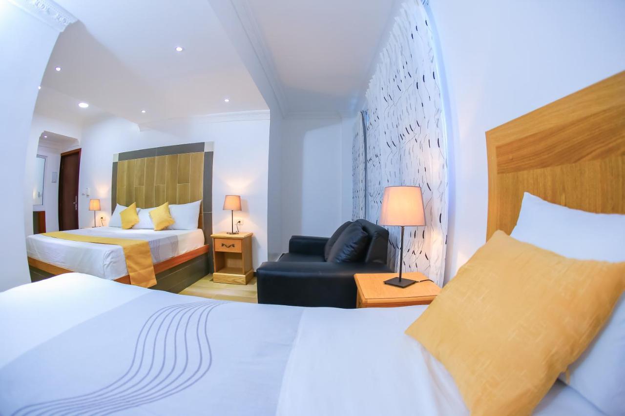 Hotel Vicentina Бока-Чика Экстерьер фото