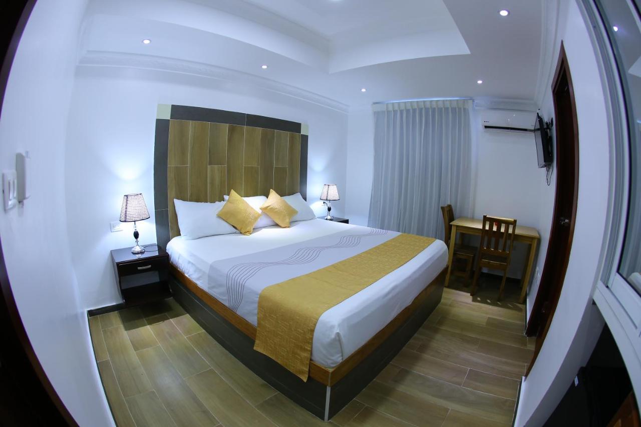 Hotel Vicentina Бока-Чика Экстерьер фото