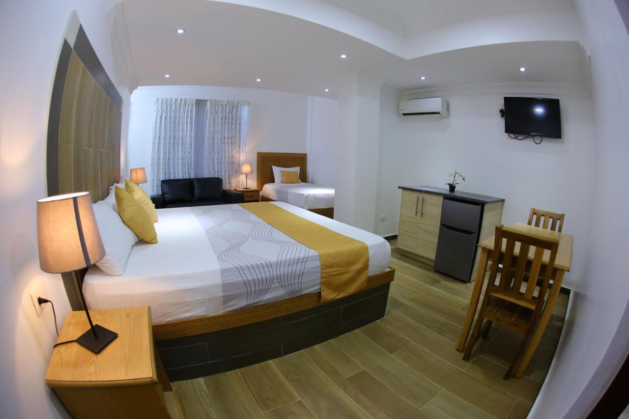 Hotel Vicentina Бока-Чика Экстерьер фото