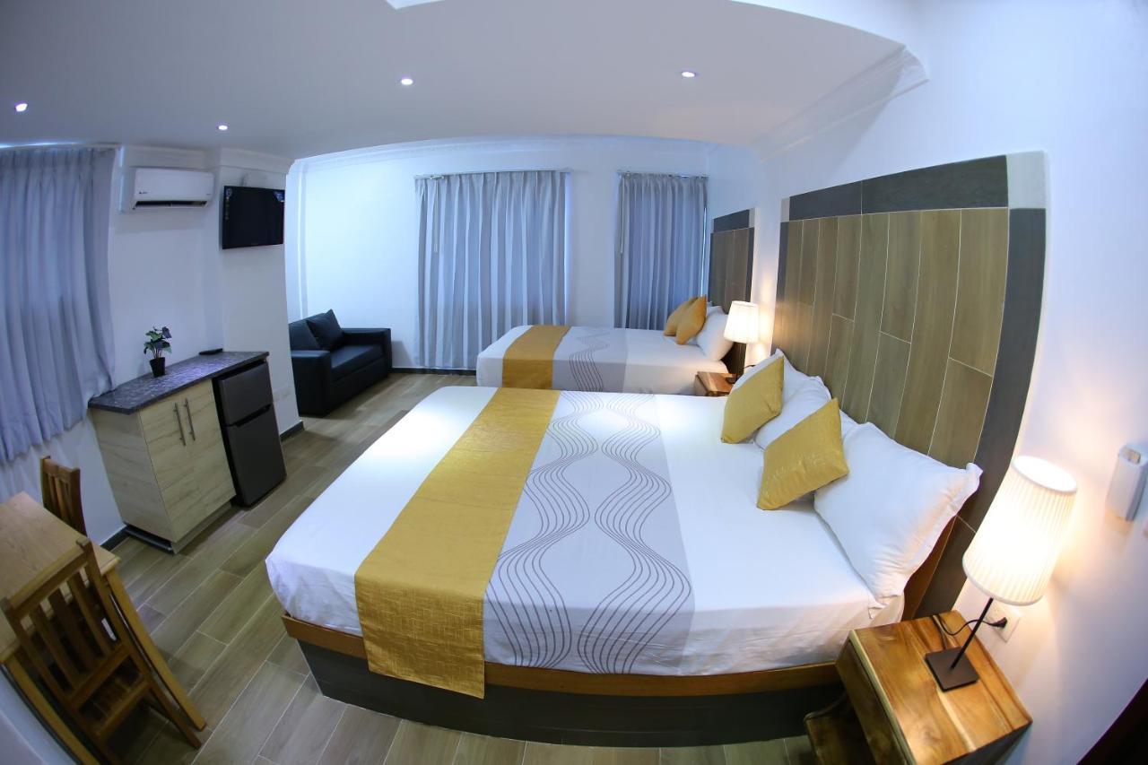 Hotel Vicentina Бока-Чика Экстерьер фото