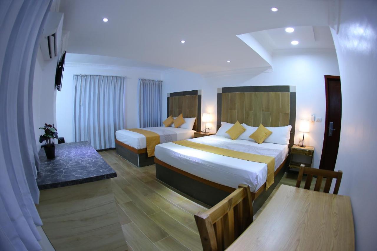 Hotel Vicentina Бока-Чика Экстерьер фото