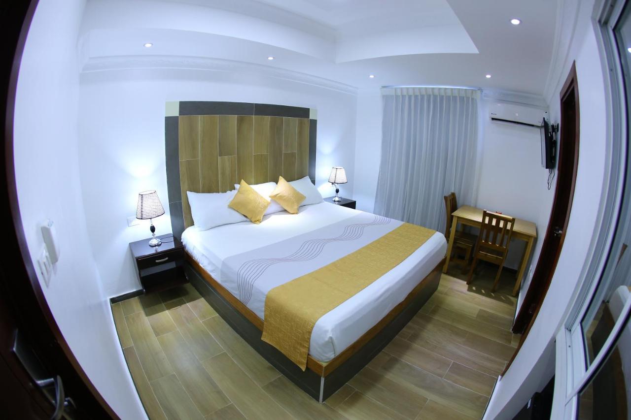 Hotel Vicentina Бока-Чика Экстерьер фото