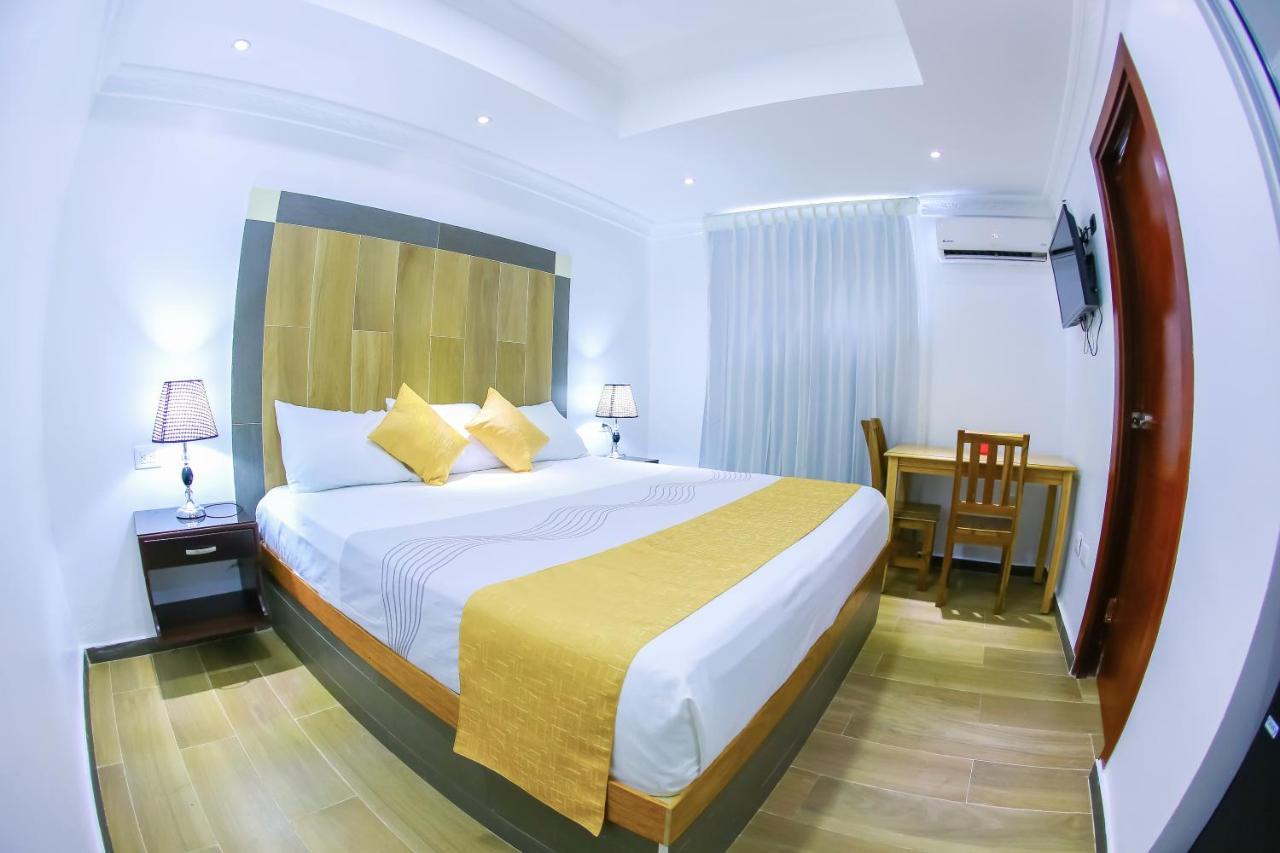 Hotel Vicentina Бока-Чика Экстерьер фото